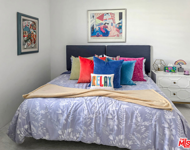 75337 Spyglass Drive - Photo Thumbnail 16