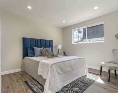 817 N Kingsley Drive - Photo Thumbnail 9