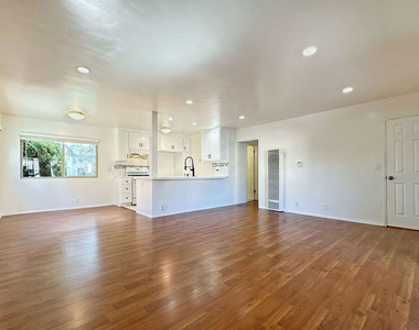 3161 Perlita Avenue - Photo Thumbnail 1