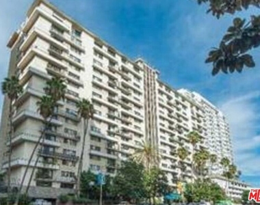 10535 Wilshire Boulevard - Photo Thumbnail 58