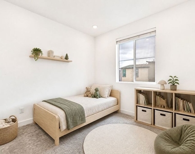 11737 Florence Avenue - Photo Thumbnail 6
