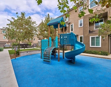 11737 Florence Avenue - Photo Thumbnail 23