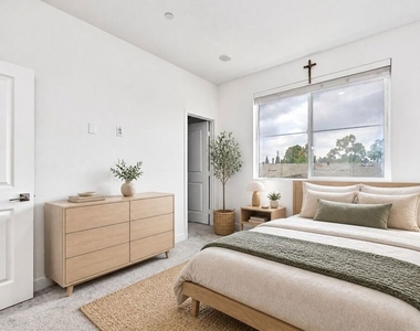 11737 Florence Avenue - Photo Thumbnail 5