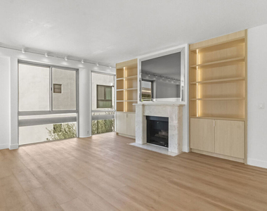 320 N Maple Drive - Photo Thumbnail 24