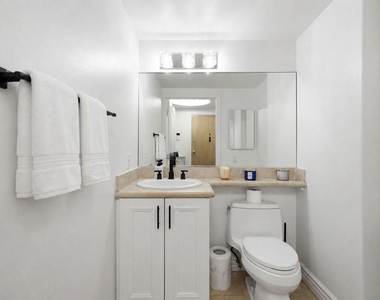 11908 Darlington Avenue - Photo Thumbnail 21