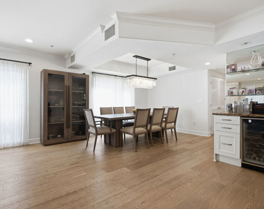 11908 Darlington Avenue - Photo Thumbnail 7