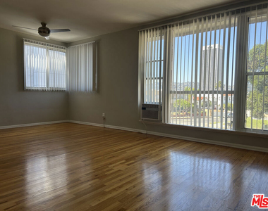 5820 W Olympic Boulevard - Photo Thumbnail 1