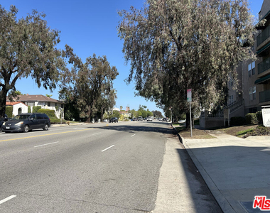 5820 W Olympic Boulevard - Photo Thumbnail 20