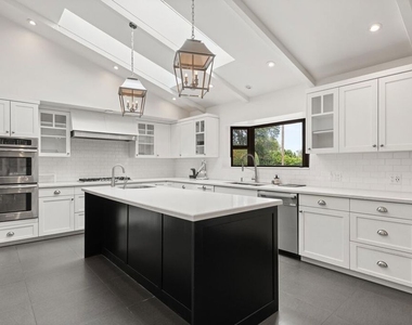 4145 Sunswept Drive - Photo Thumbnail 7