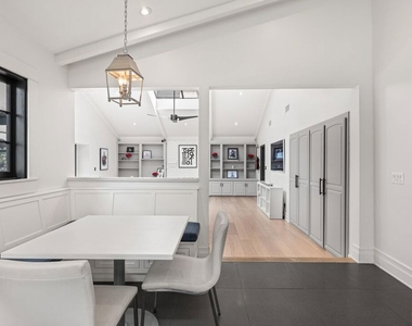 4145 Sunswept Drive - Photo Thumbnail 8