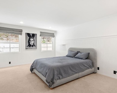 4145 Sunswept Drive - Photo Thumbnail 18