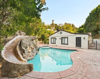 4145 Sunswept Drive - Photo Thumbnail 29
