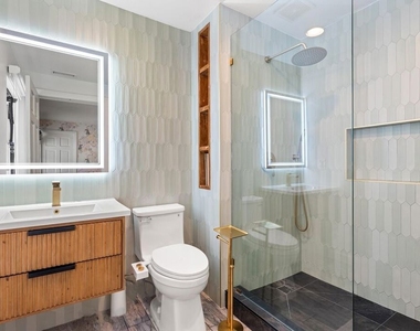 4145 Sunswept Drive - Photo Thumbnail 17