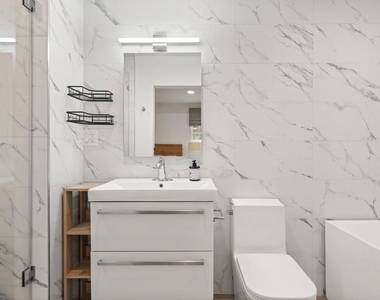 4145 Sunswept Drive - Photo Thumbnail 21