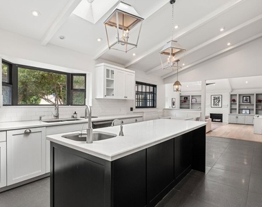 4145 Sunswept Drive - Photo Thumbnail 6