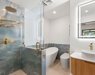 4145 Sunswept Drive - Photo Thumbnail 19