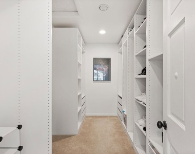4145 Sunswept Drive - Photo Thumbnail 15