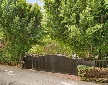 4145 Sunswept Drive - Photo Thumbnail 35
