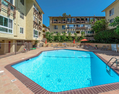6250 Buckingham - Photo Thumbnail 24