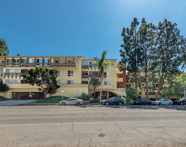 6250 Buckingham - Photo Thumbnail 29