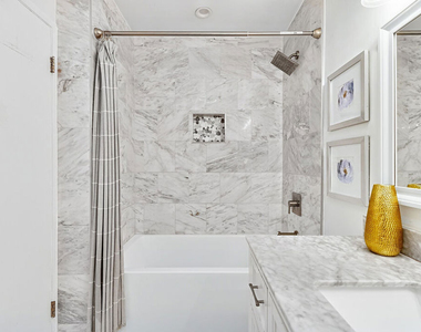 6250 Buckingham - Photo Thumbnail 15