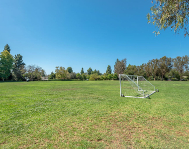 6250 Buckingham - Photo Thumbnail 31