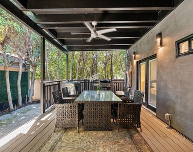 6440 W 87th Place - Photo Thumbnail 26