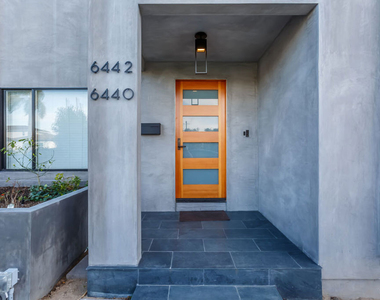 6440 W 87th Place - Photo Thumbnail 1