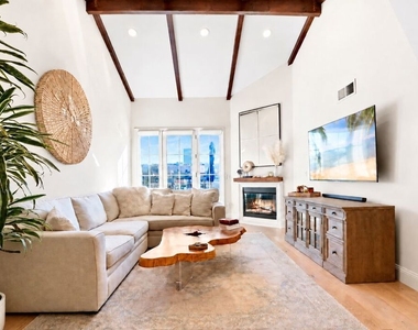 10618 Woodbridge Street - Photo Thumbnail 1