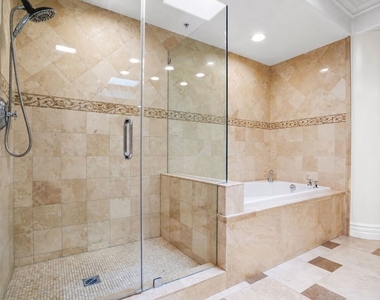 10618 Woodbridge Street - Photo Thumbnail 14
