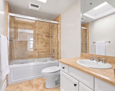 10618 Woodbridge Street - Photo Thumbnail 20