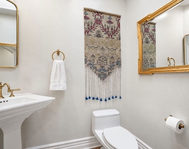 10618 Woodbridge Street - Photo Thumbnail 5