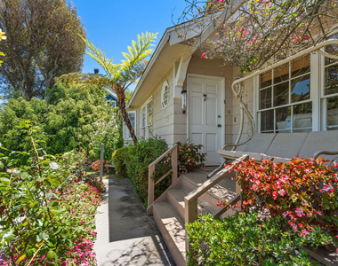 3331 Bennett Drive - Photo Thumbnail 4