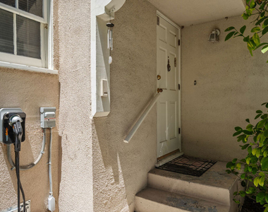 3331 Bennett Drive - Photo Thumbnail 46