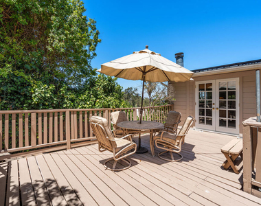 3331 Bennett Drive - Photo Thumbnail 39