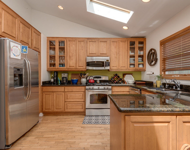 2417 Bryan Avenue - Photo Thumbnail 5