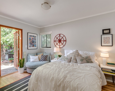 2417 Bryan Avenue - Photo Thumbnail 9