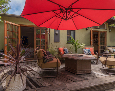 2417 Bryan Avenue - Photo Thumbnail 12