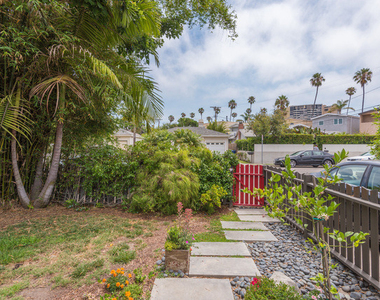 2417 Bryan Avenue - Photo Thumbnail 15