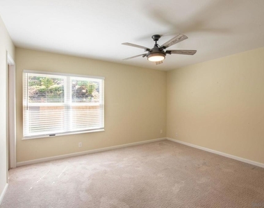 13123 Old West Ave - Photo Thumbnail 17