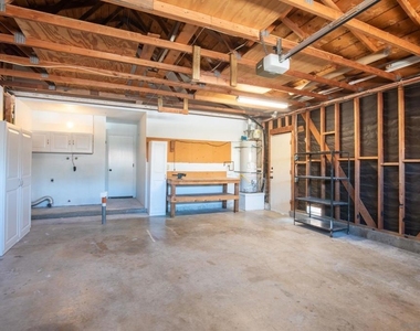 13123 Old West Ave - Photo Thumbnail 27