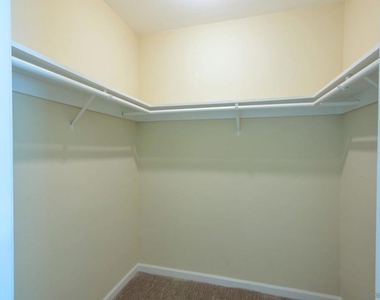 13123 Old West Ave - Photo Thumbnail 19