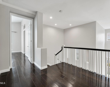 6320 Ballantine Place - Photo Thumbnail 27