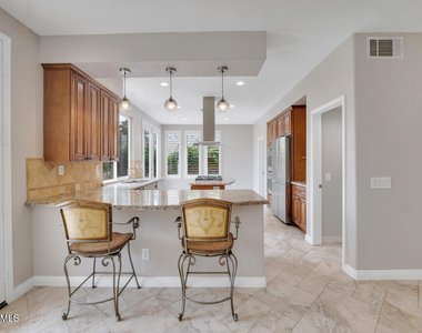 6320 Ballantine Place - Photo Thumbnail 15