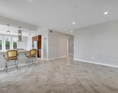 6320 Ballantine Place - Photo Thumbnail 14