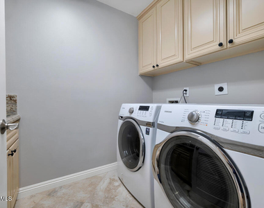 6320 Ballantine Place - Photo Thumbnail 22