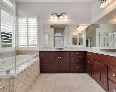 6320 Ballantine Place - Photo Thumbnail 38
