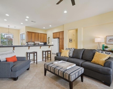 80570 Hoylake Drive - Photo Thumbnail 3