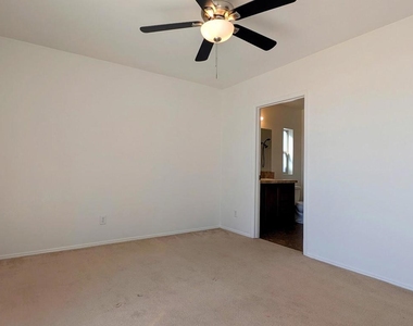 1359 Elmwood Avenue - Photo Thumbnail 15