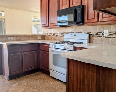 1359 Elmwood Avenue - Photo Thumbnail 10